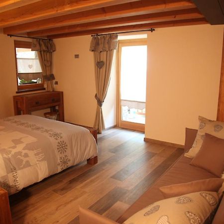 Bed and Breakfast Mi Casa Tu Casa Brusson Zewnętrze zdjęcie
