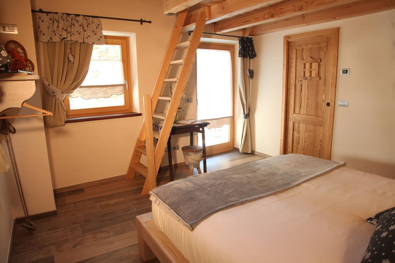 Bed and Breakfast Mi Casa Tu Casa Brusson Zewnętrze zdjęcie
